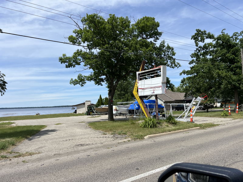 Swiss Inn (Vina Del Mar Motel) - June 15 2024 Photo (newer photo)